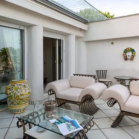 Bellavista House Apartment